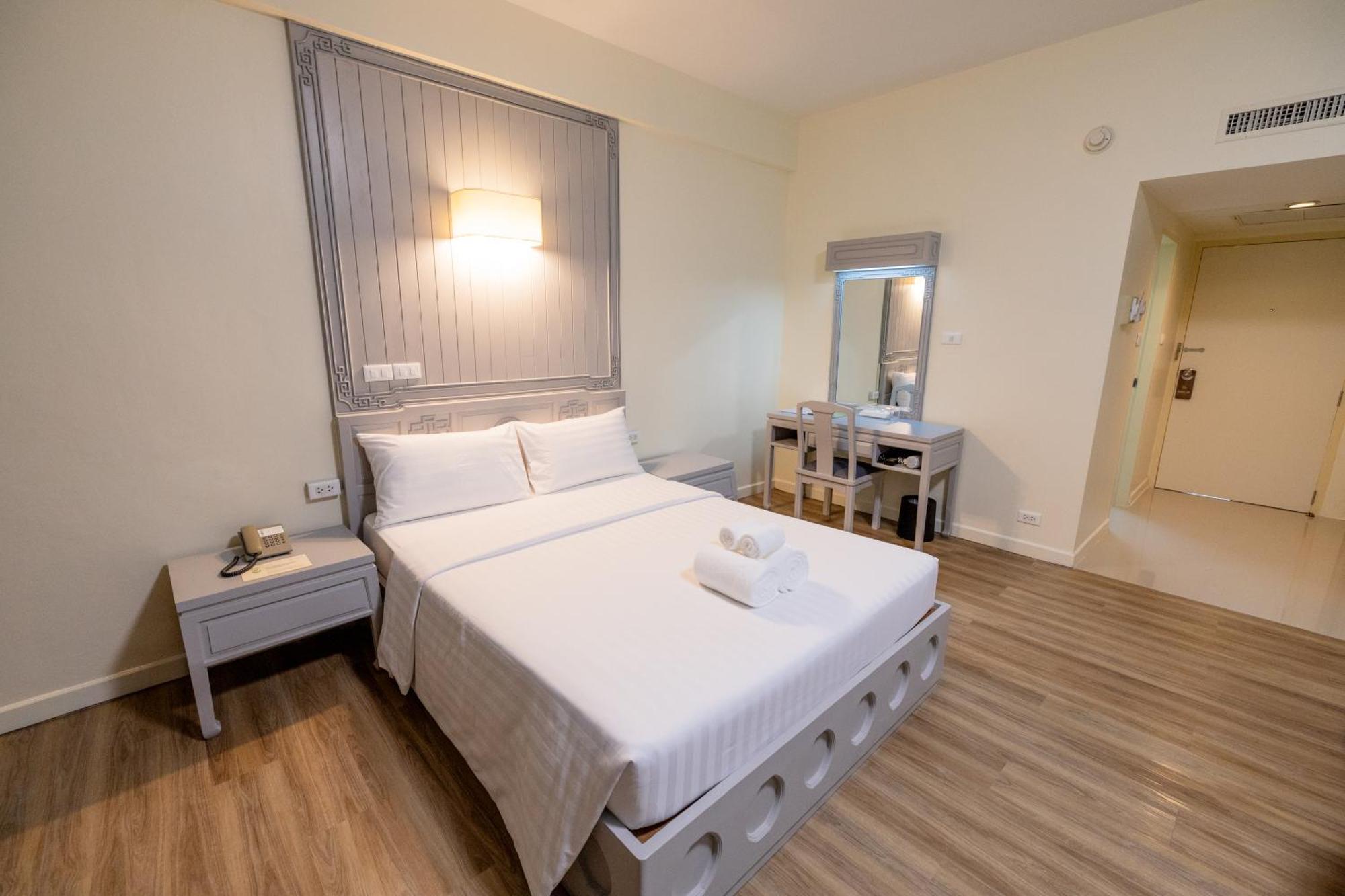 Mido Hotel Bangkok