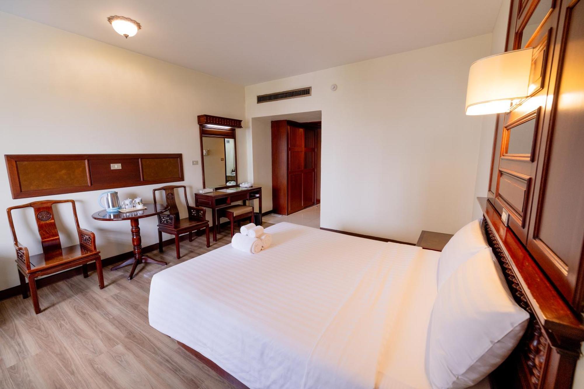 Hotel Mido